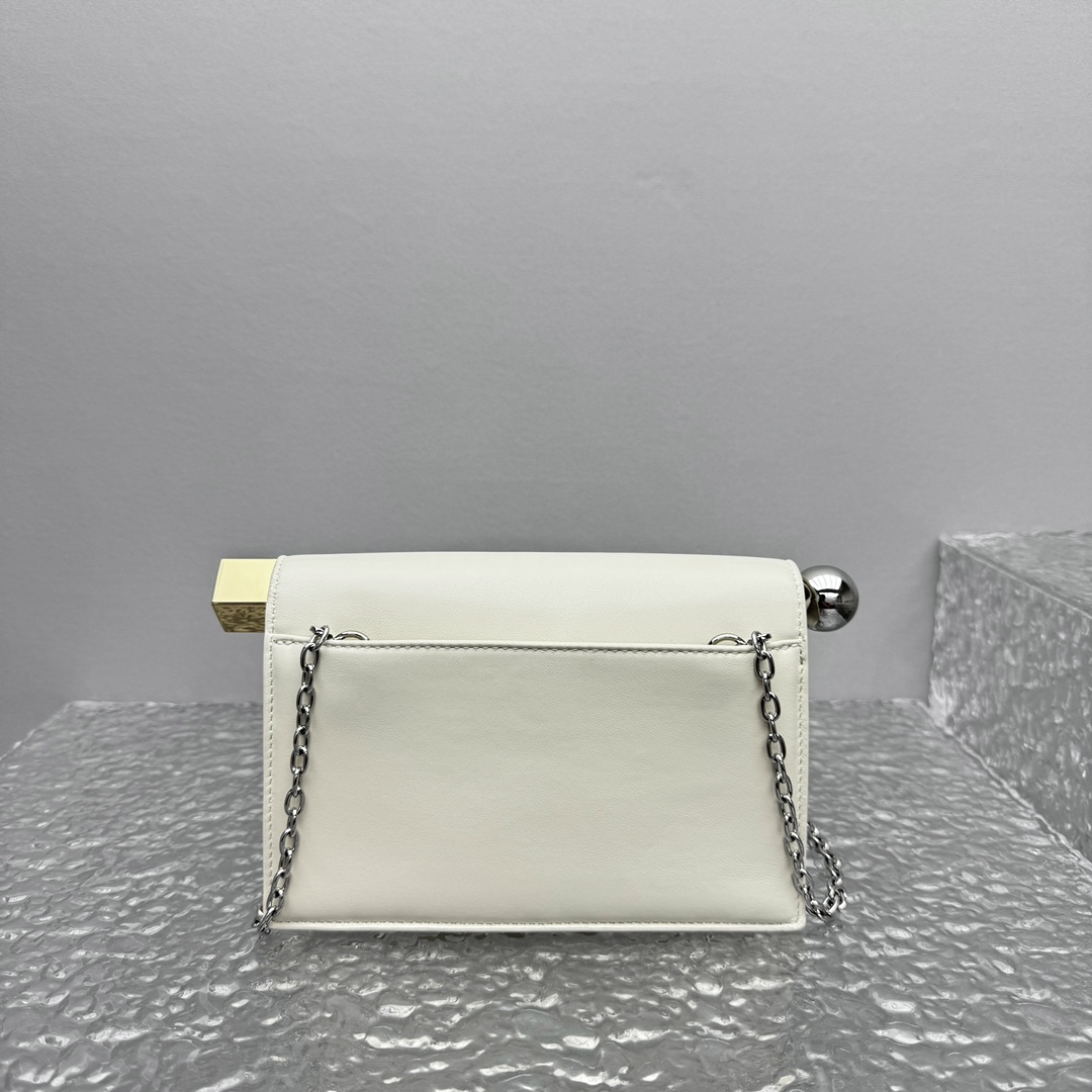Jacquemus La Petite Pochette Rond Carré Cross Body Bag (20×7×14cm) - 