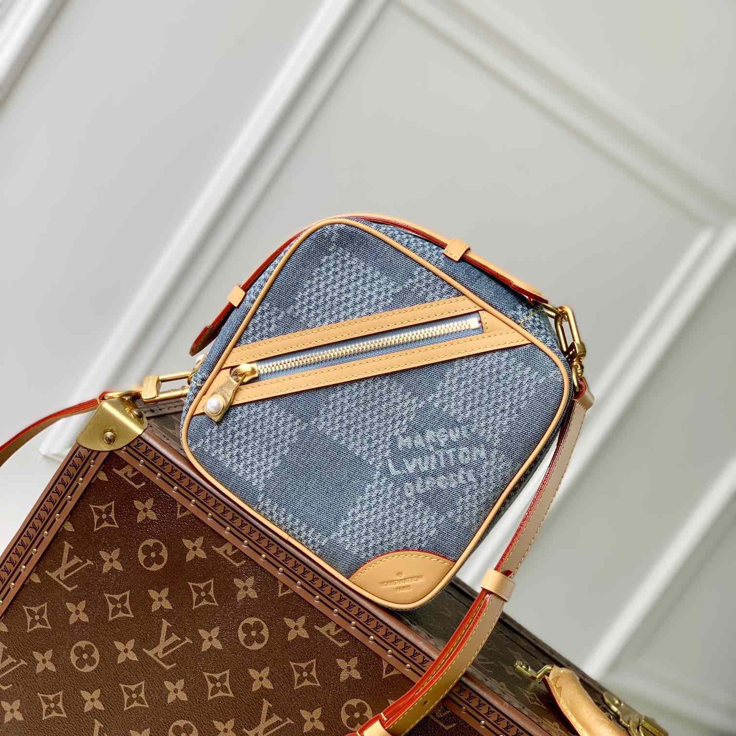 Louis Vuitton Chess Messenger   N40706 - 