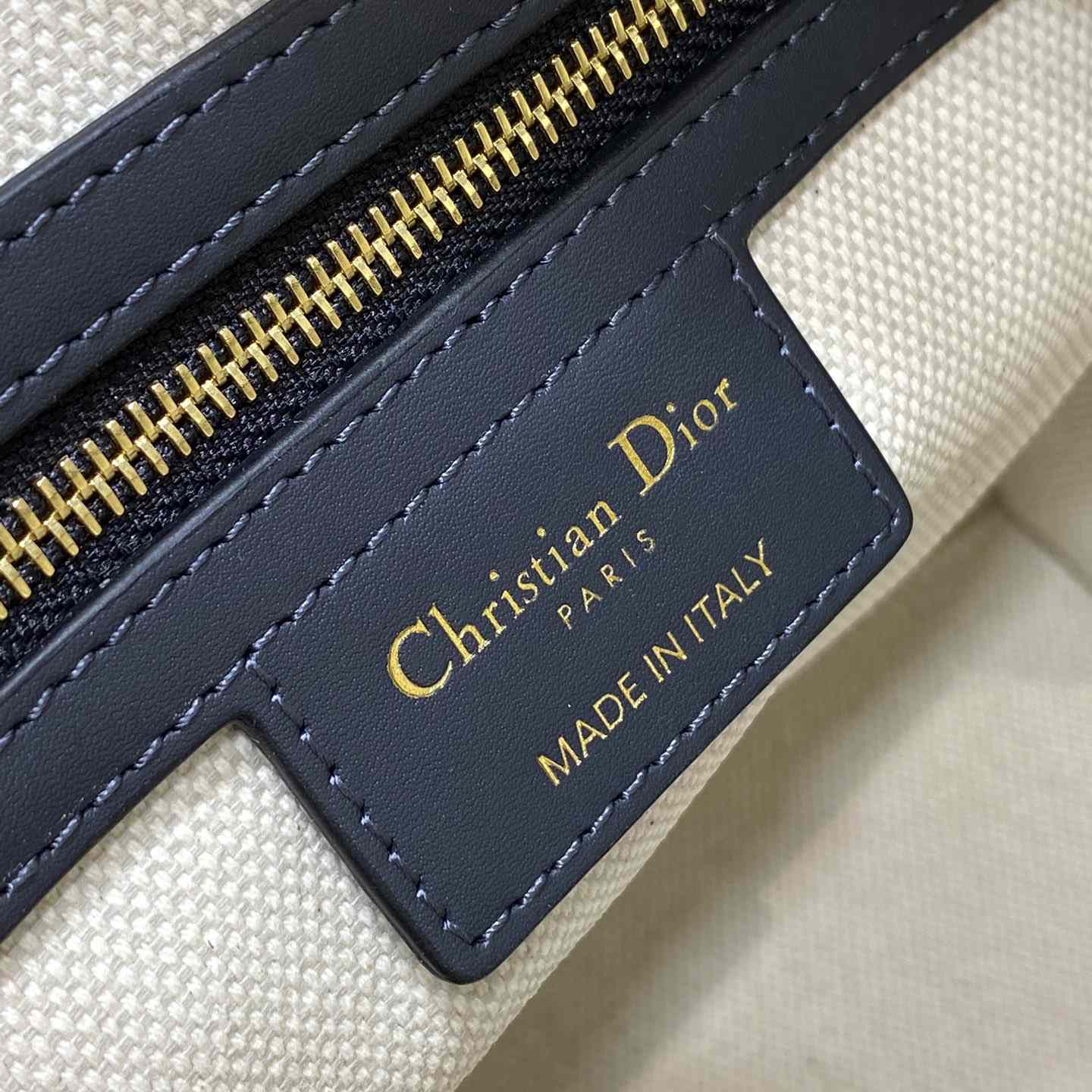 Dior Groove 25 Bag - 