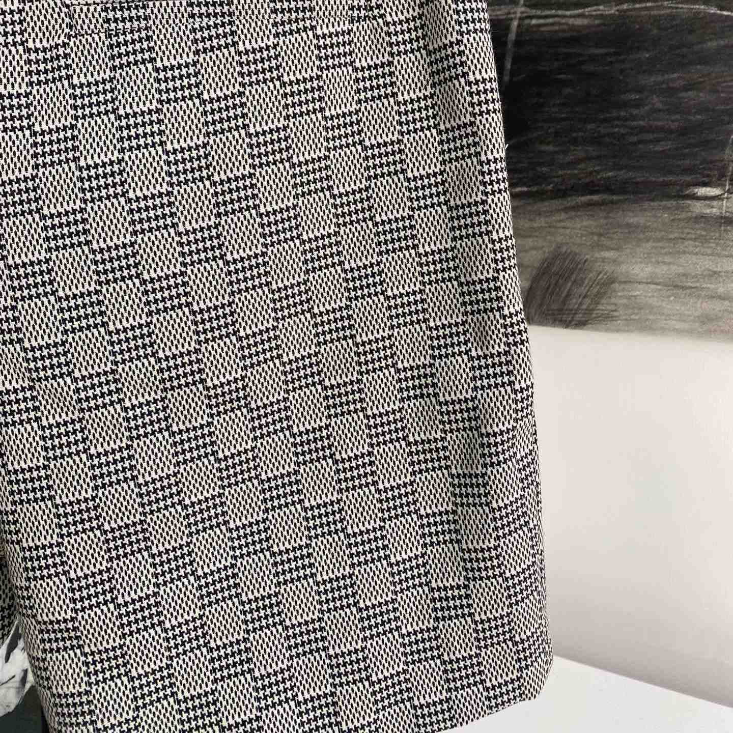 Louis Vuitton Damier Hounds Tooth Slim Wool Shorts - 