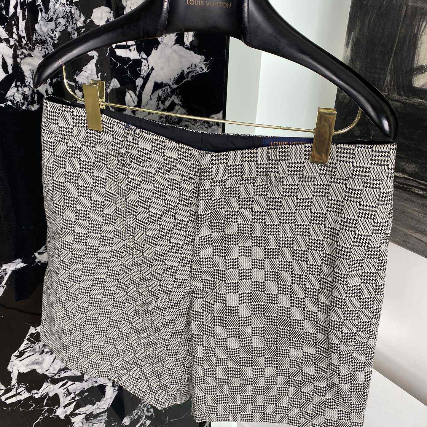 Louis Vuitton Damier Hounds Tooth Slim Wool Shorts - 