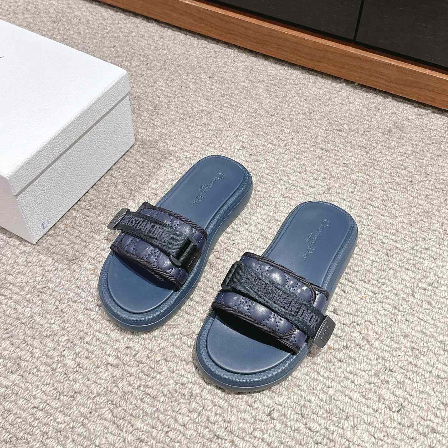 Dior Dioriviera Dio(r)evolution Slide - 