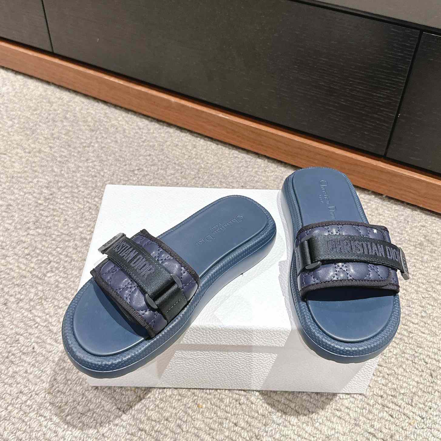 Dior Dioriviera Dio(r)evolution Slide - 