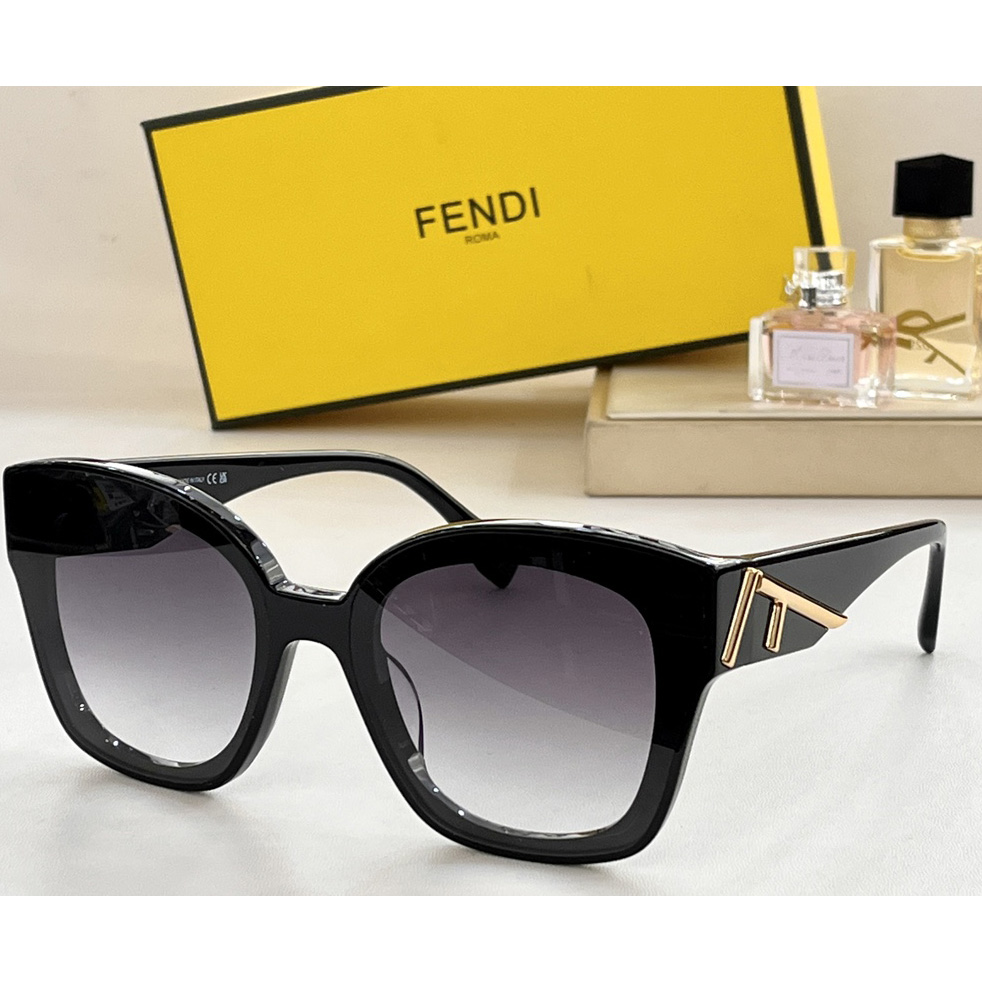 Fendi FE40098I Sunglasses - 