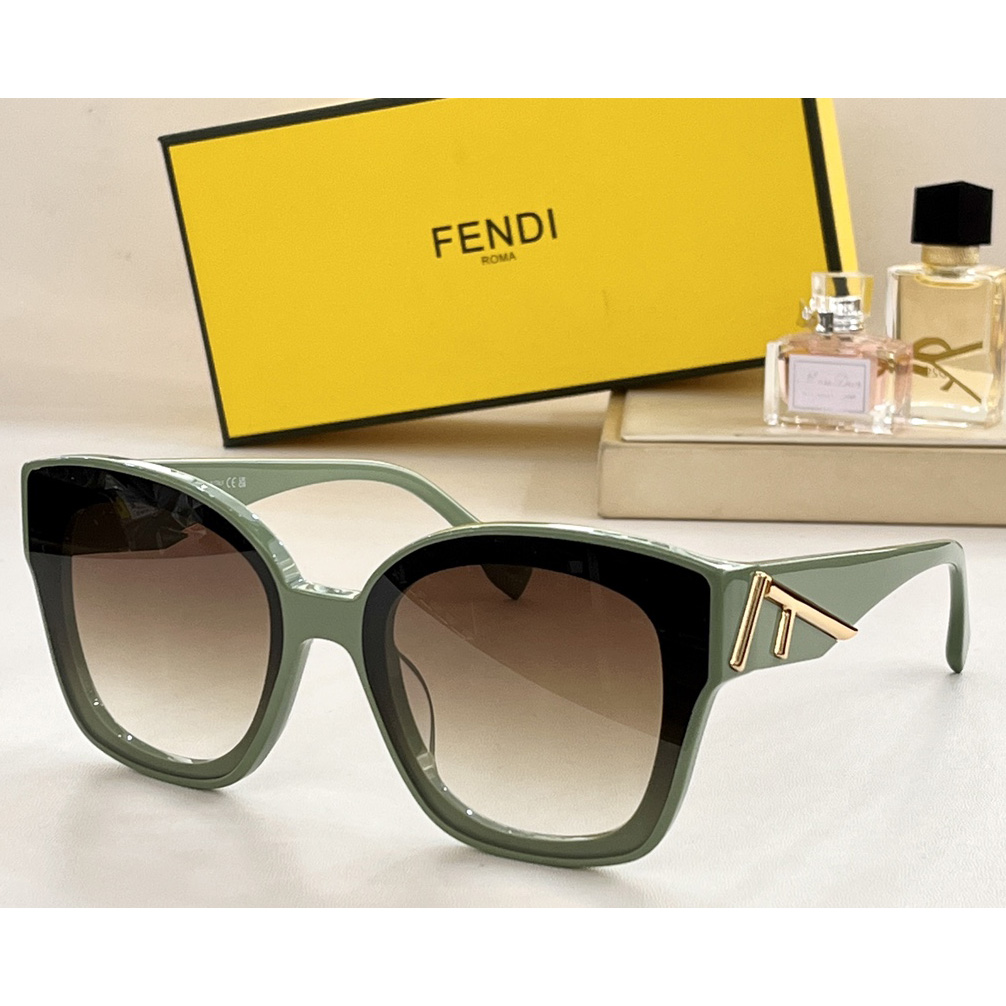 Fendi FE40098I Sunglasses - 