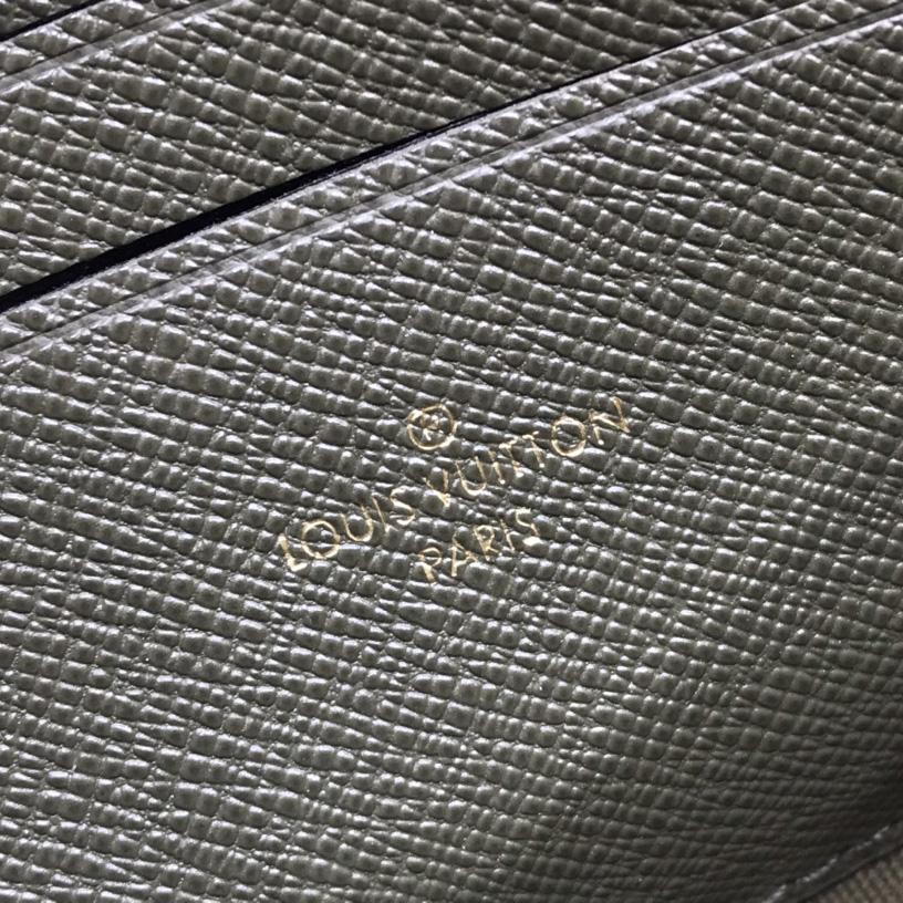 Louis Vuitton Monogram Mini Felicie Multi Bag （ 17-9.5-6.5 cm）  M80091 - 