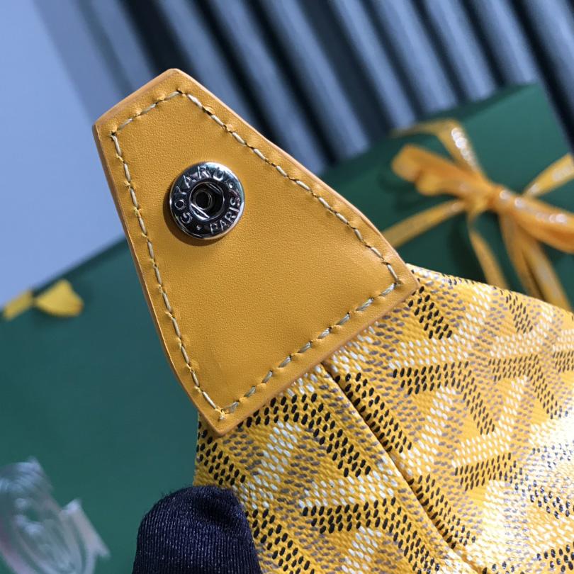 Goyard Bowling 25 Toiletry Bag  (25x12x12cm) - 