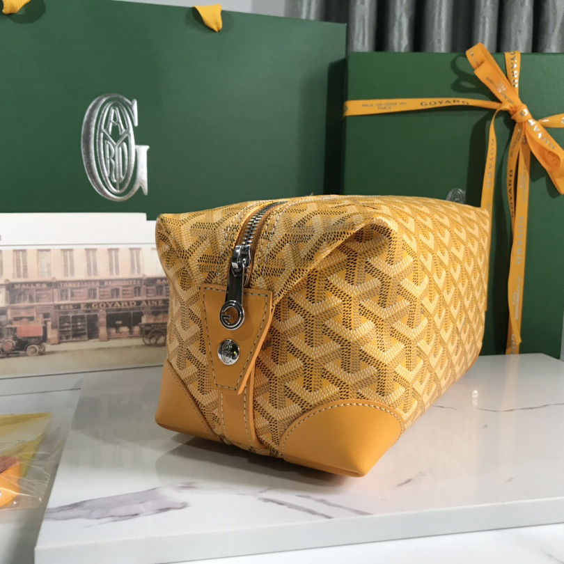 Goyard Bowling 25 Toiletry Bag  (25x12x12cm) - 