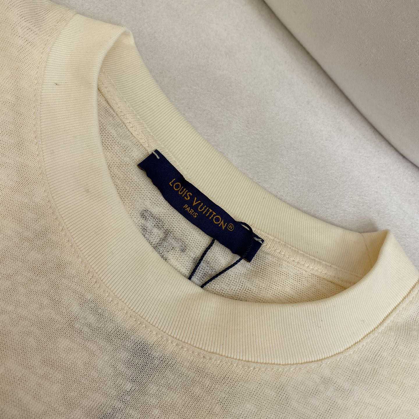Louis Vuitton Graphic Cotton And Linen-Blend T-Shirt   1AFWUT - 