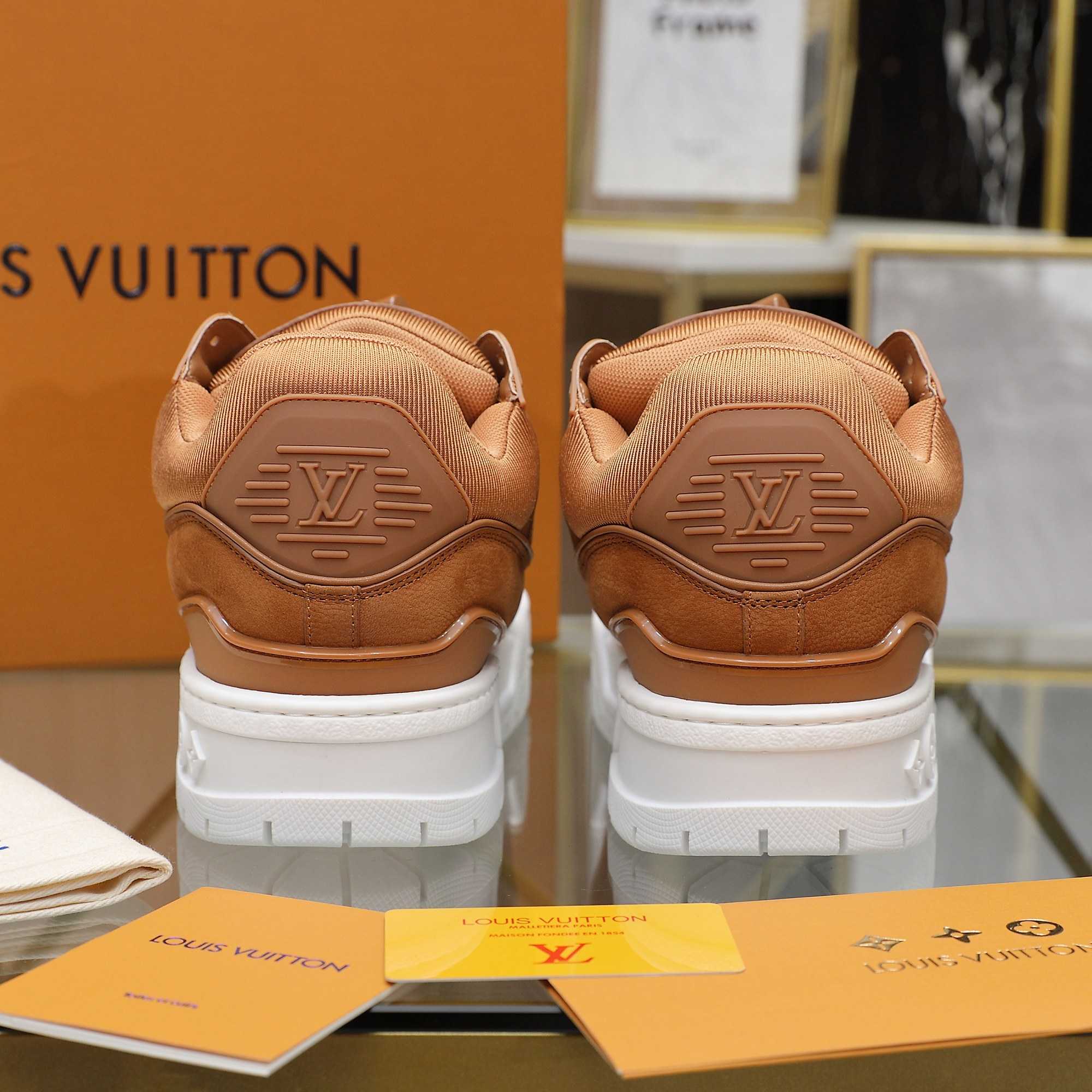 Louis Vuitton LV Trainer Maxi Sneaker   1AD7CK - 