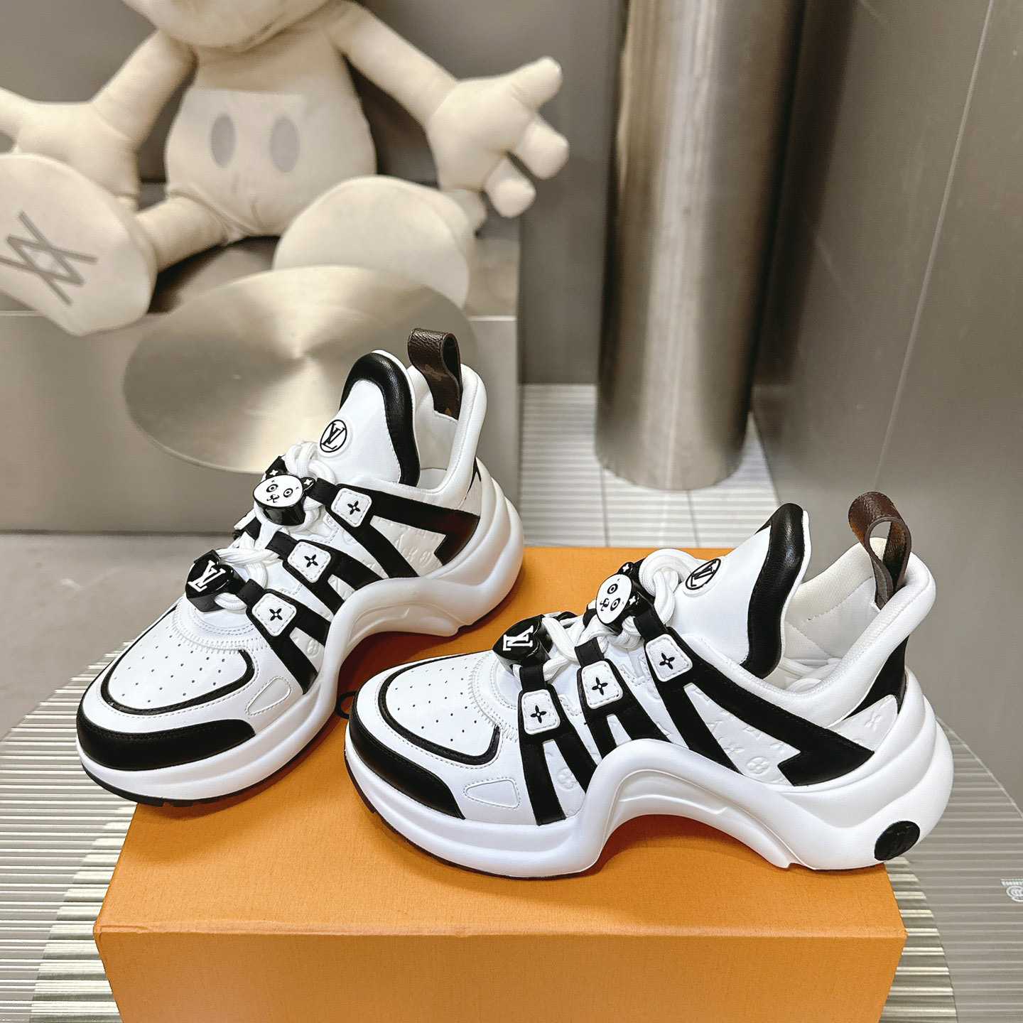 Louis Vuitton LV Archlight Sneaker   1AD2GJ - 