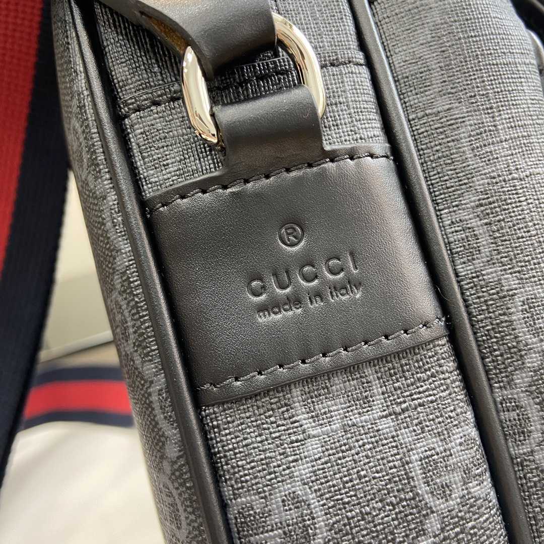 Gucci Small GG Crossbody Bag - 