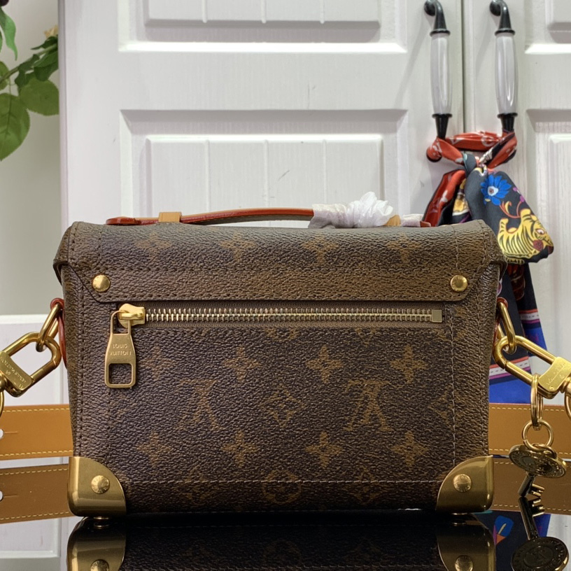Louis Vuitton Soul Trunk   M11535 - 