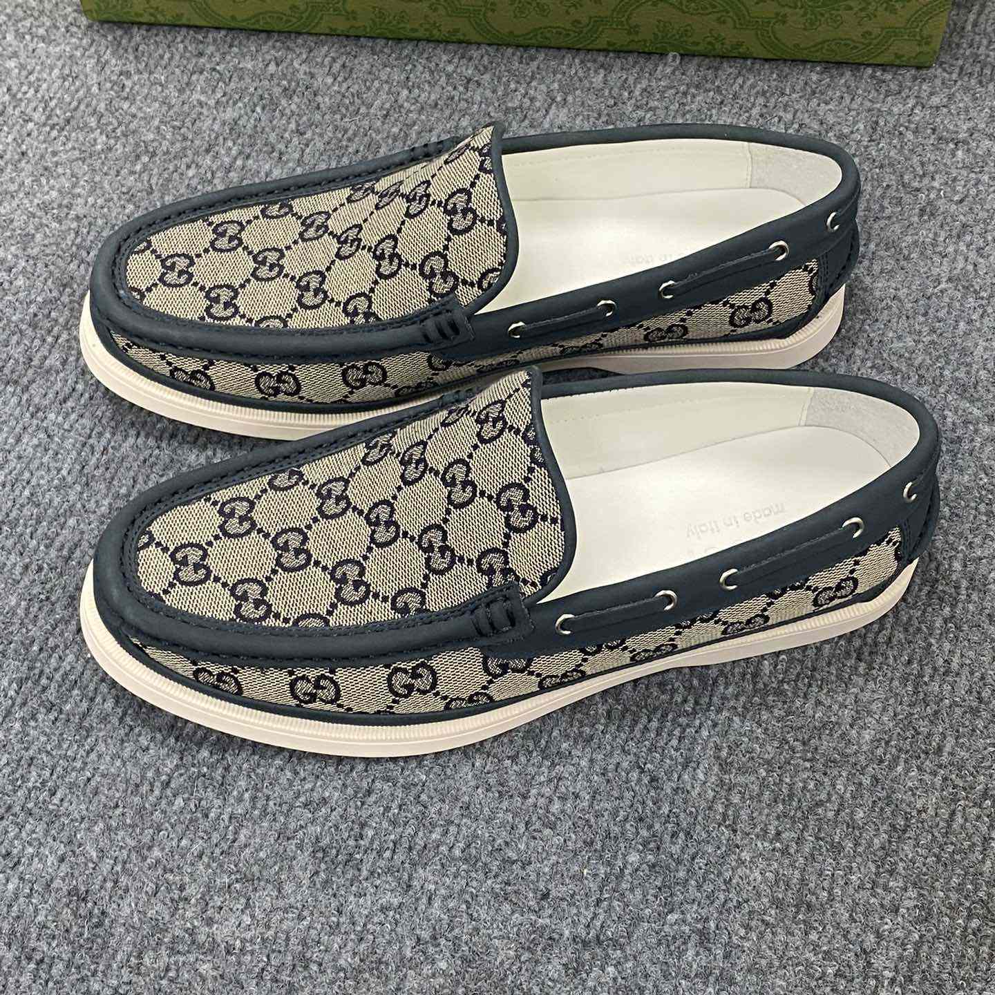 Gucci Men's Original GG Loafer - 