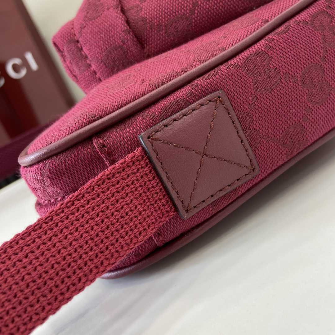 Gucci Small GG Crossbody Bag - 