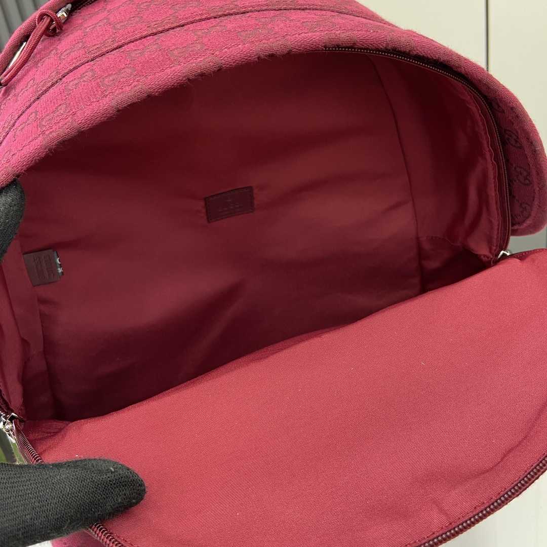 Gucci Medium Backpack With Gucci Logo - 