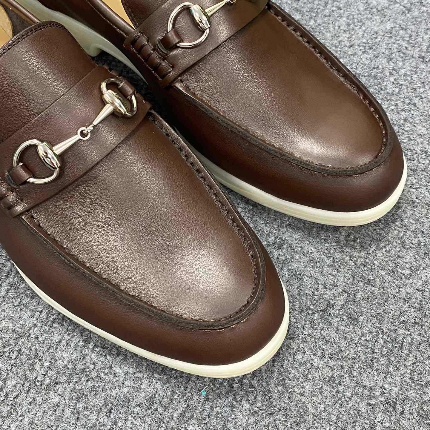 Gucci Men's Loafer With Horsebit - 