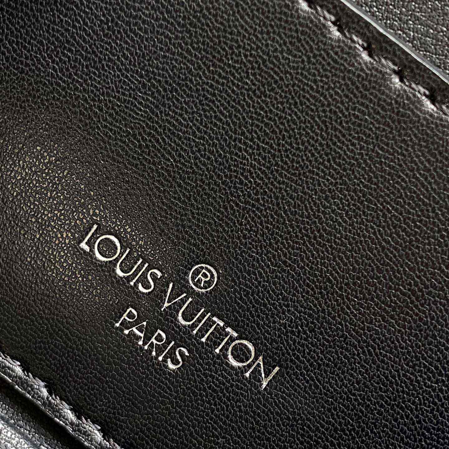 Louis Vuitton Vanity PM   M25123 - 