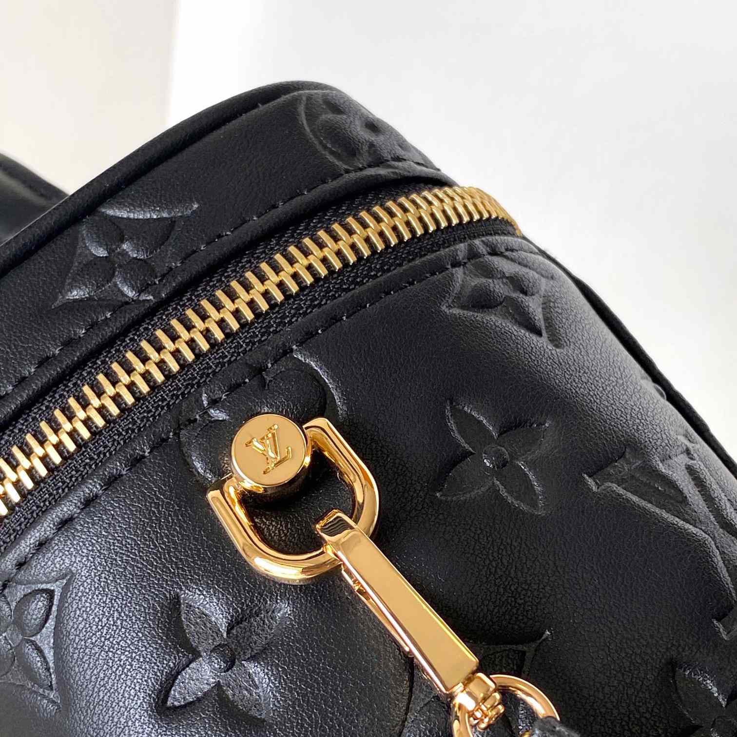 Louis Vuitton Vanity PM   M25123 - 