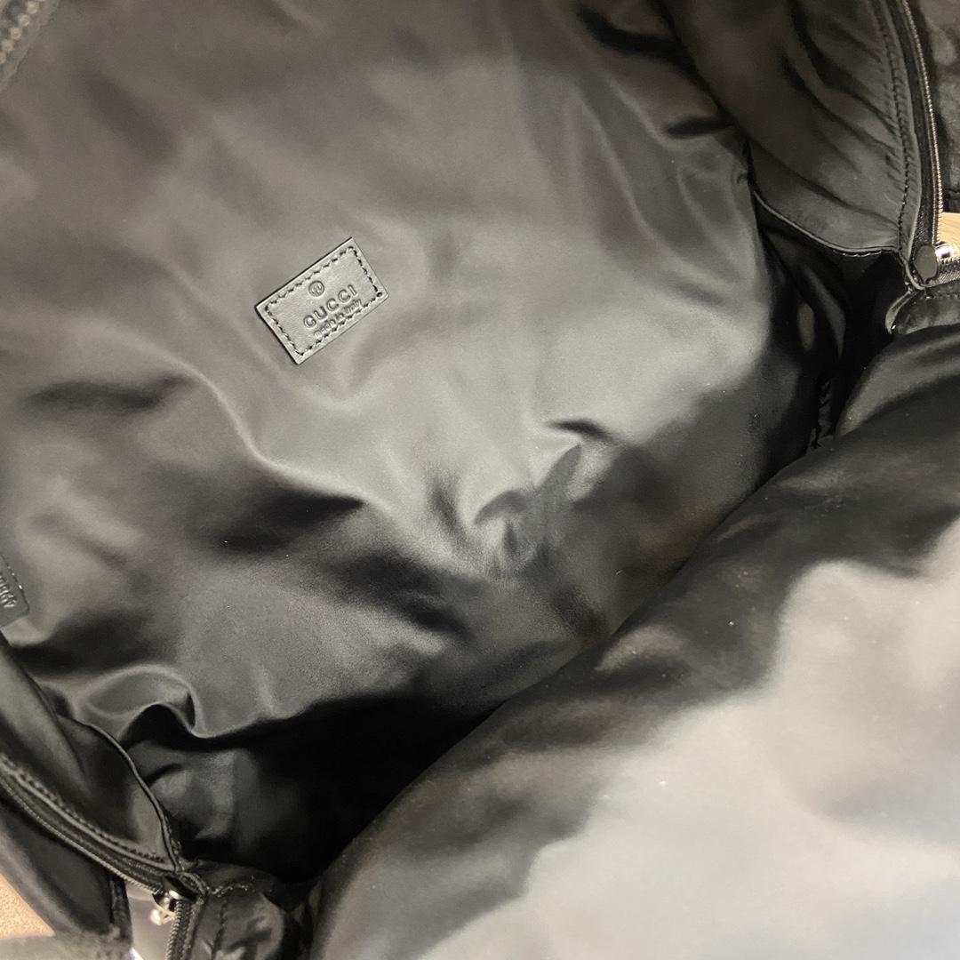 Gucci Medium Backpack With Gucci Logo - 