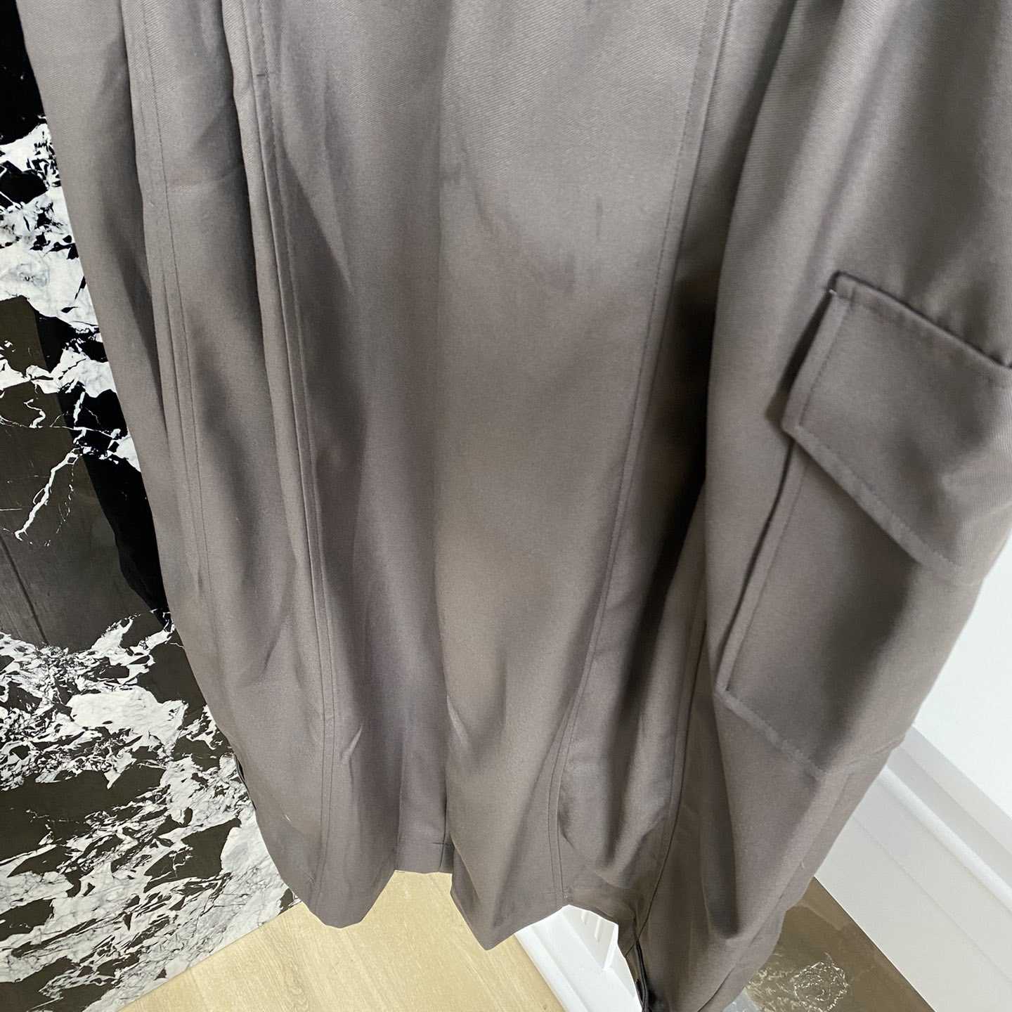 Louis Vuitton Pants - 