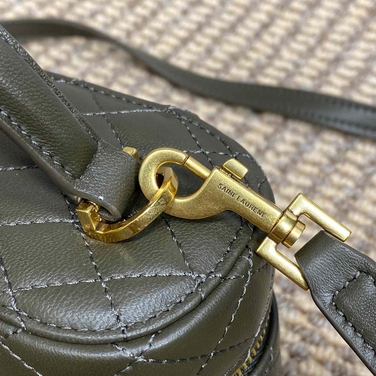 Saint Laurent Gaby Vanity Bag In Lambskin - 