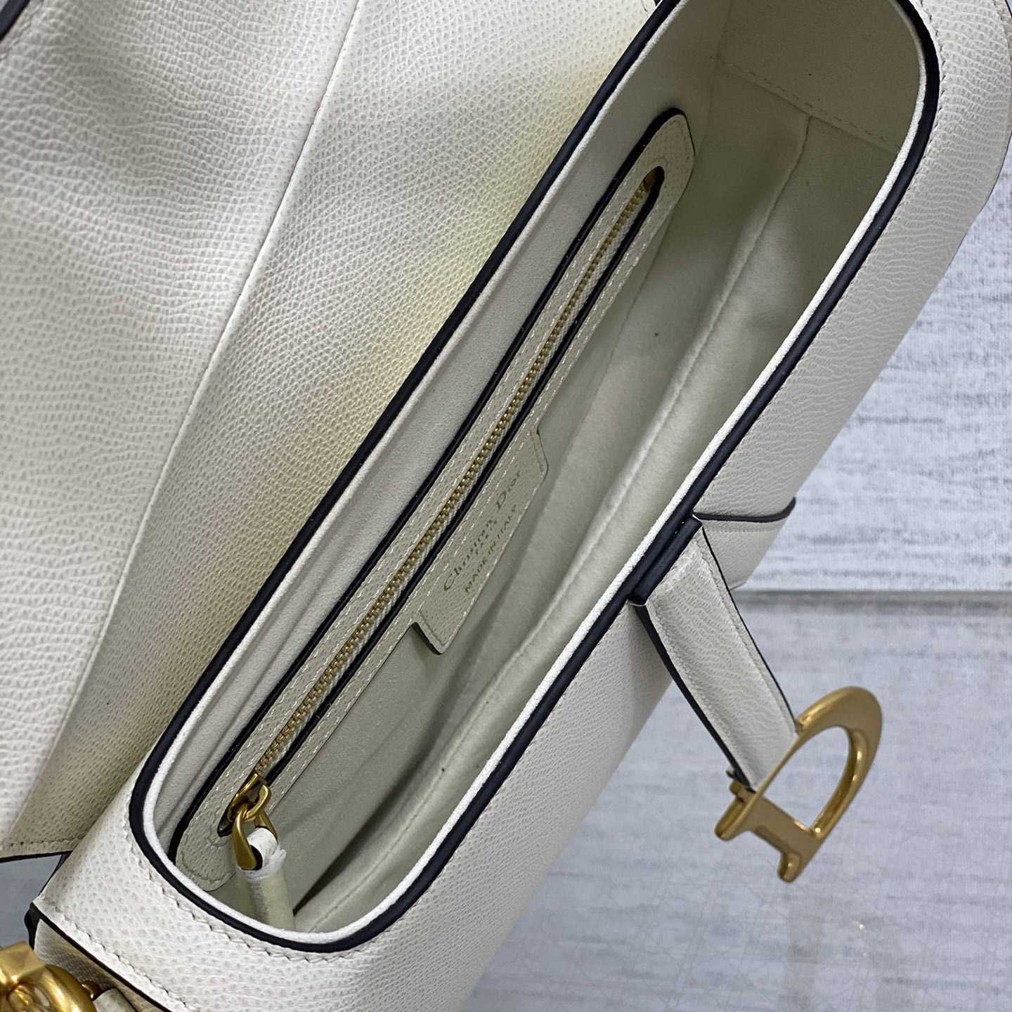 Dior Saddle Bag (24×6×18cm) - 