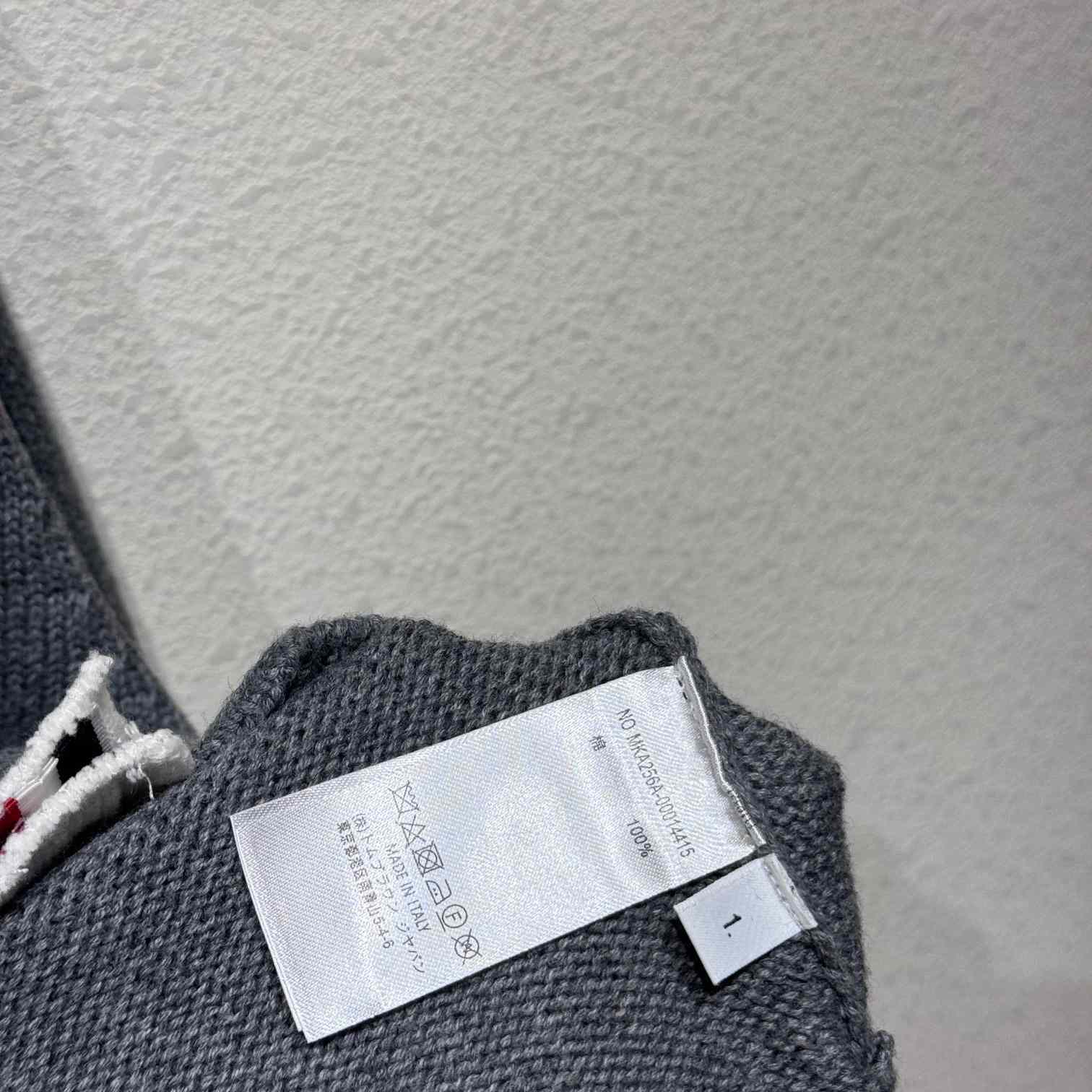 Thom Browne Cotton Hector Pointelle 4-bar V-neck Cardigan - 