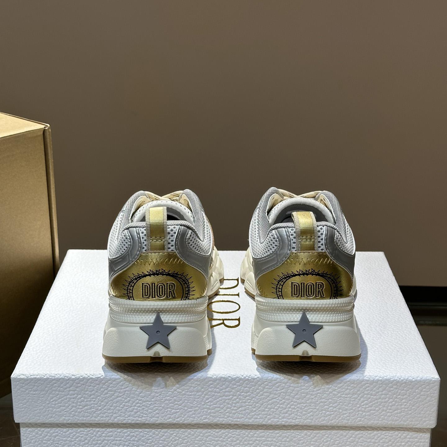 Dior Chrono Sneaker       - 