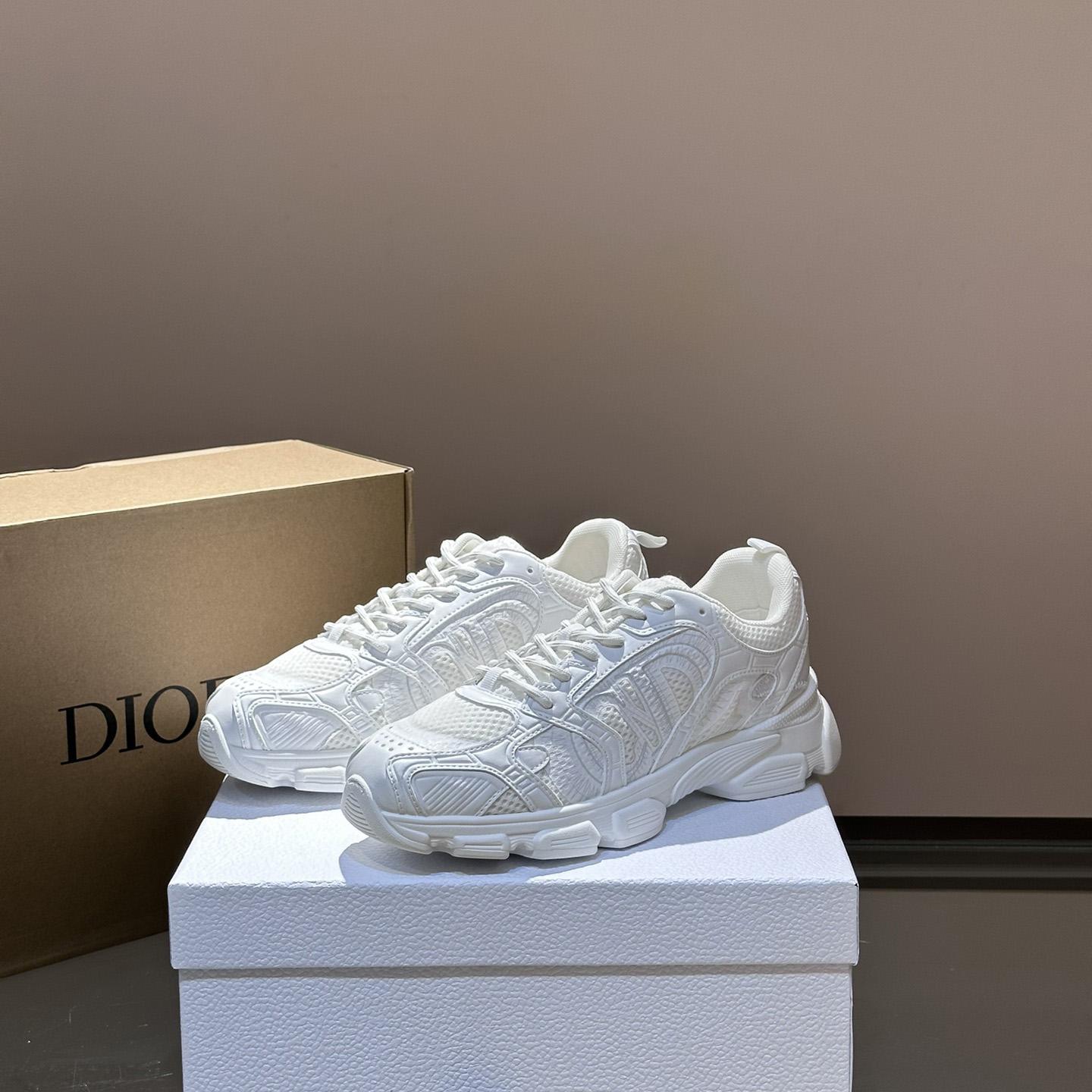 Dior Chrono Sneaker  - 
