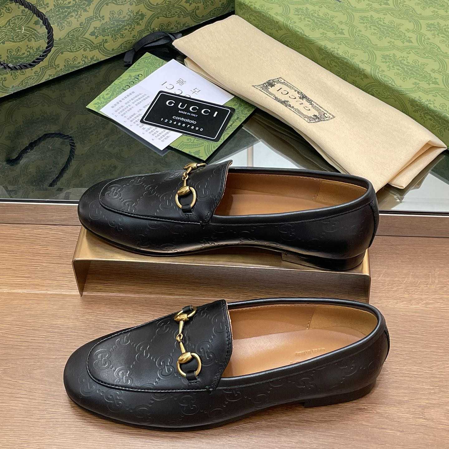 Gucci Women's Gucci Jordaan Loafer - 