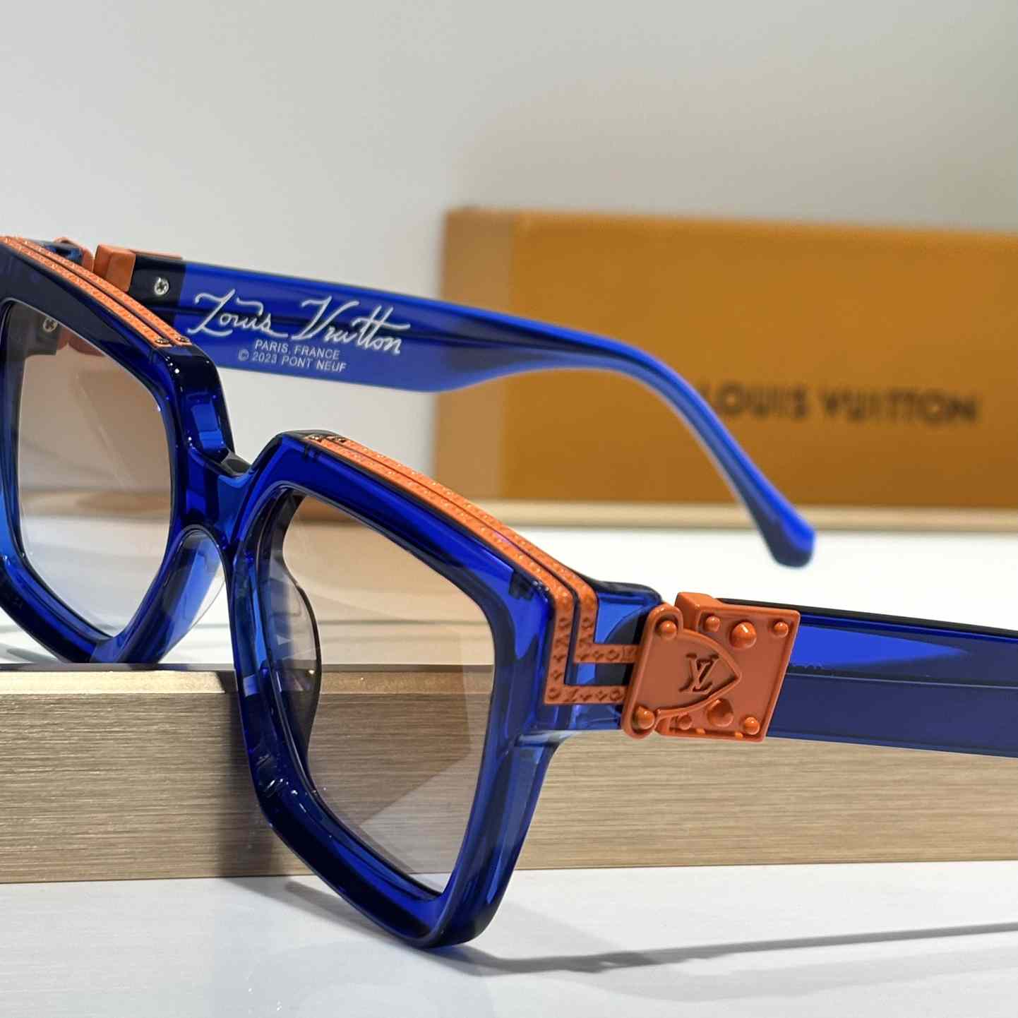 Louis Vuitton 1.1 Millionaires Sunglasses  Z2436W - 