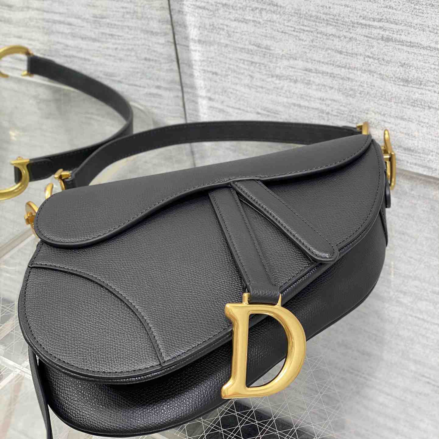 Dior Saddle Bag    24×6×18cm - 