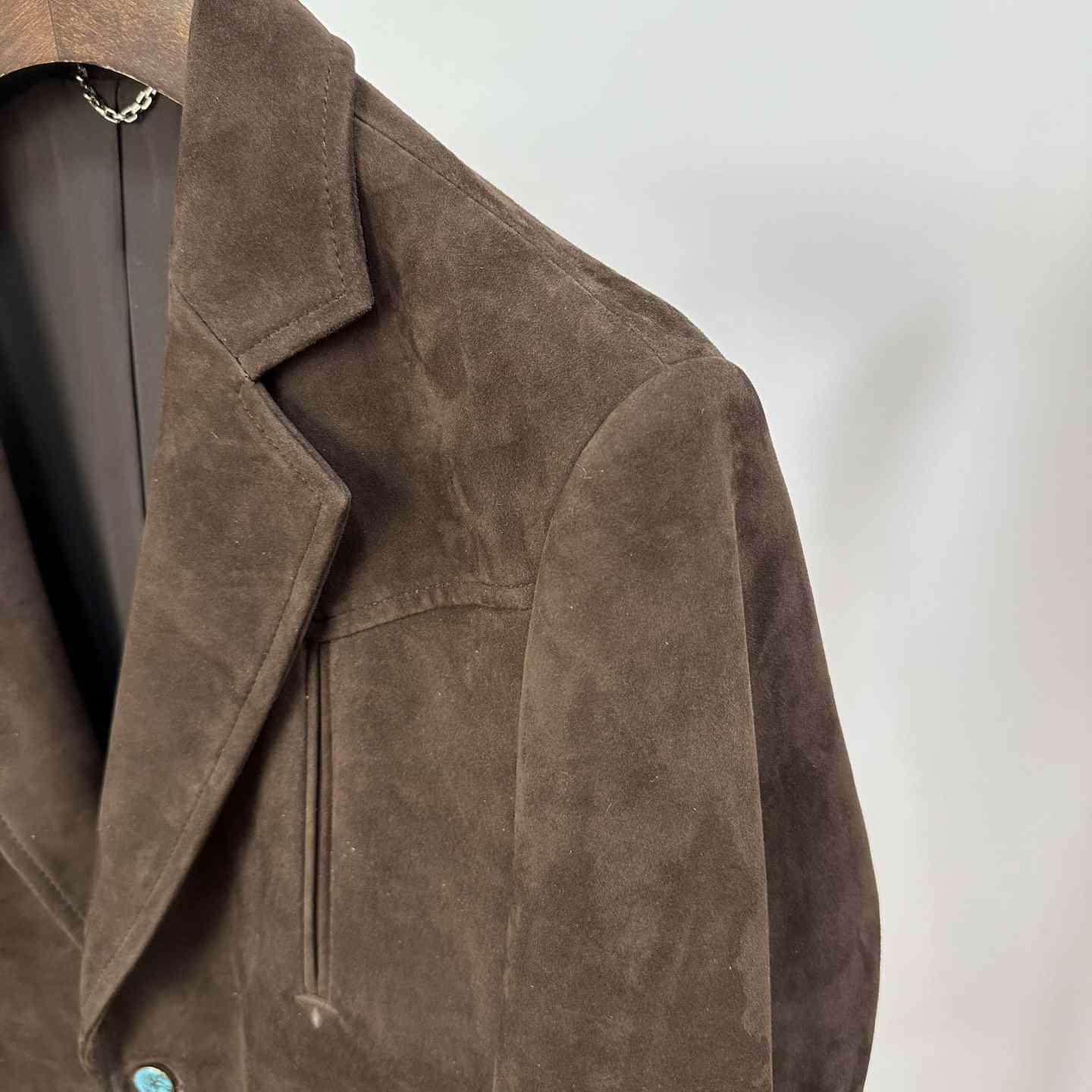 Louis Vuitton Single-Breasted Nubuck Leather Jacket   1AFXFK - 