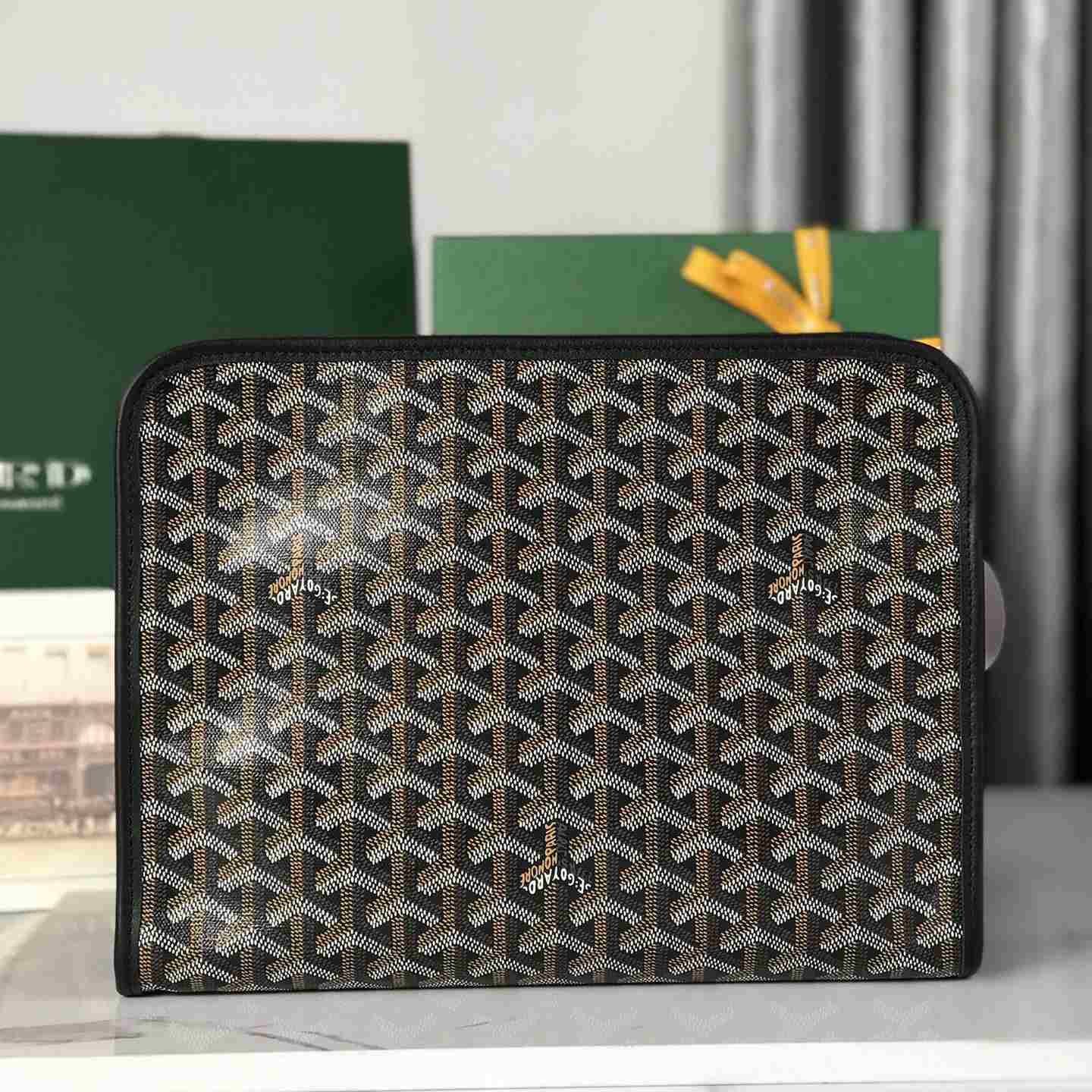 Goyard Jouvence GM Toiletry Bag - 