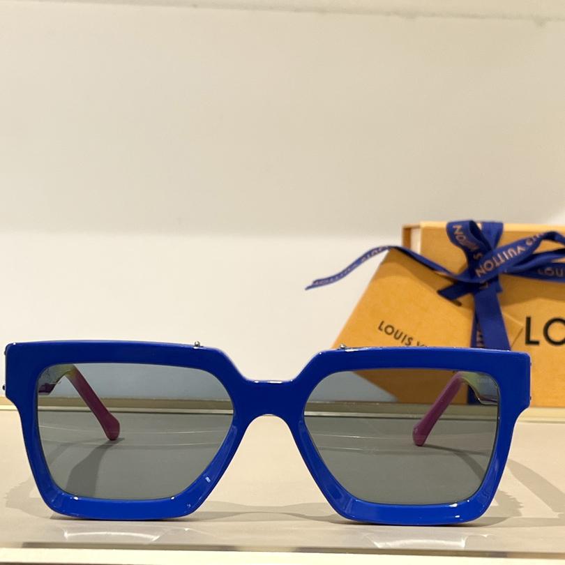 Louis Vuitton 1.1 Millionaires Square Sunglasses  LV96006 - 