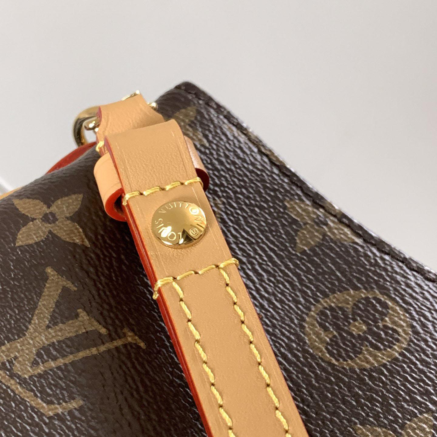 Louis Vuitton Liv Pochette  M83008 - 