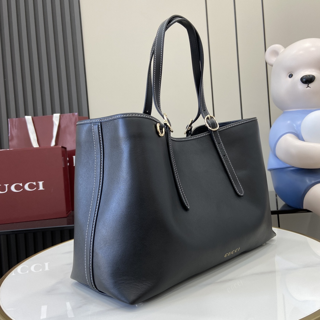 Gucci GG Emblem Medium Tote Bag - 