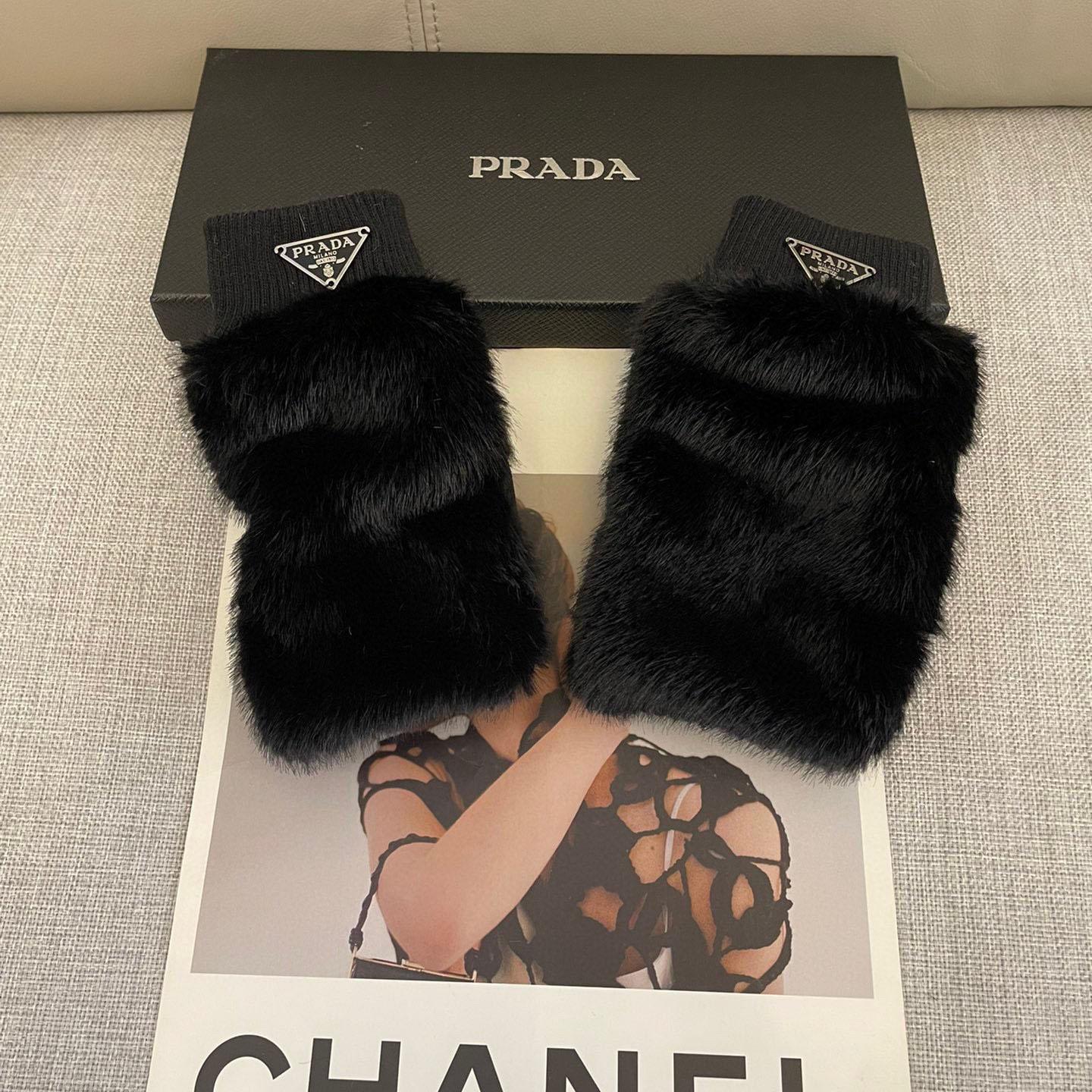 Prada Gloves  - 