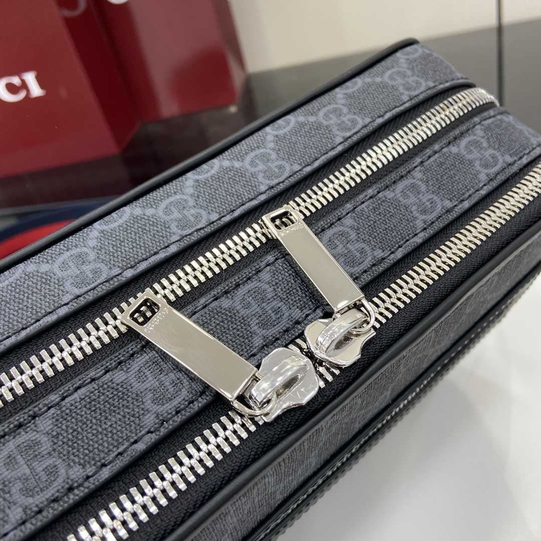 Gucci Medium GG Crossbody Bag - 