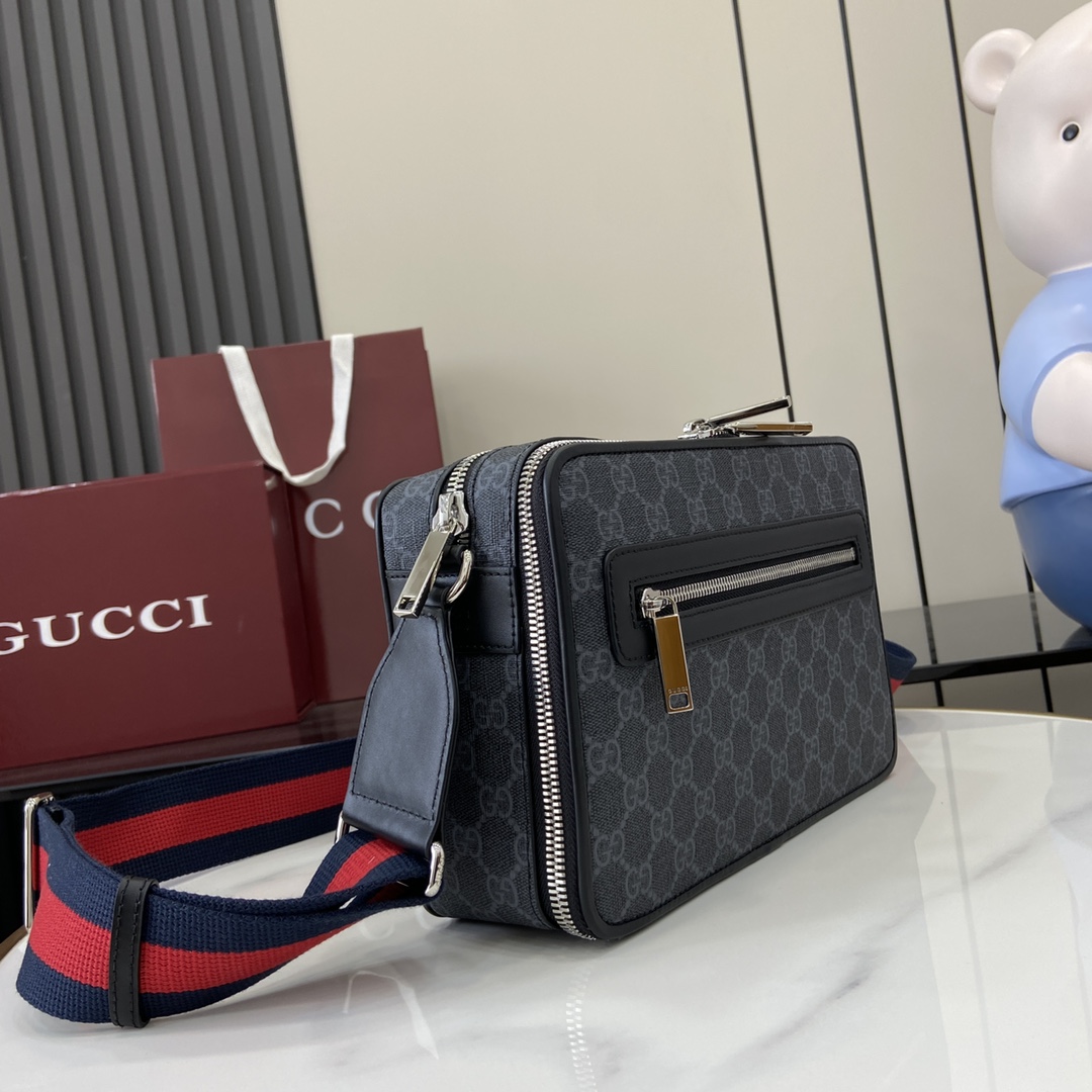 Gucci Medium GG Crossbody Bag - 