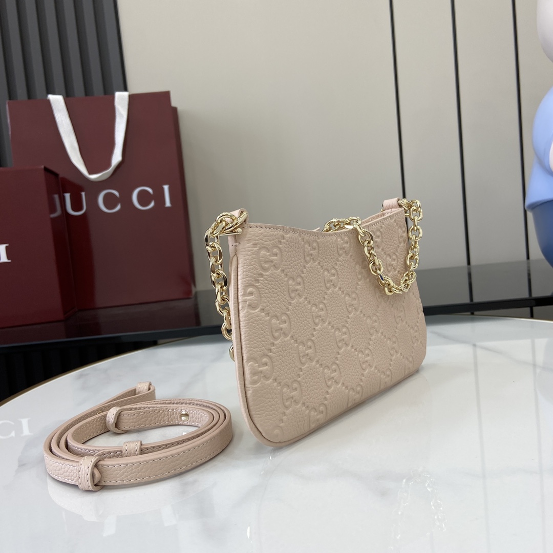 Gucci GG Emblem Super Mini Bag - 