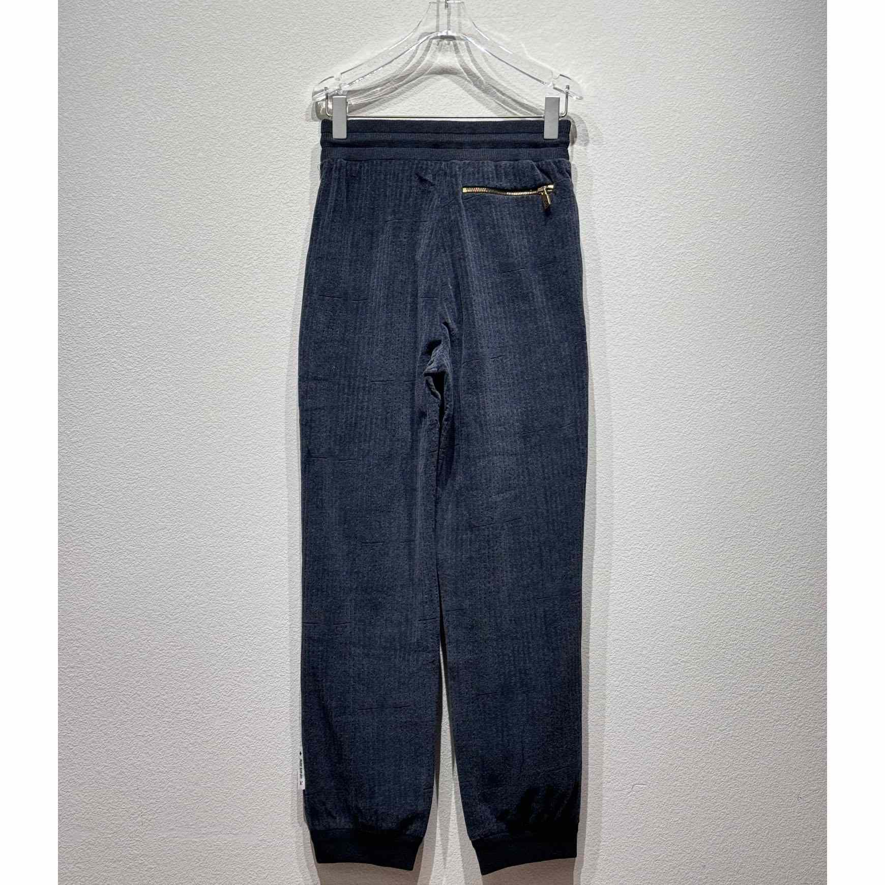 Louis Vuitton LV x Park Seo-Bo Cotton Velvet Trackpants   - 