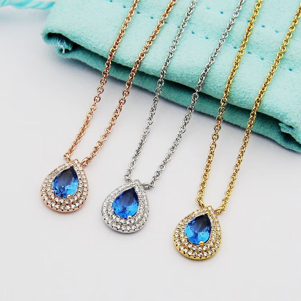 Tiffany & Co. Aquamarine and Diamond Pendant - 