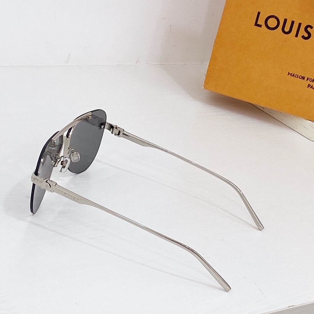 Louis Vuitton LV Ash Sunglasses  Z1262W - 