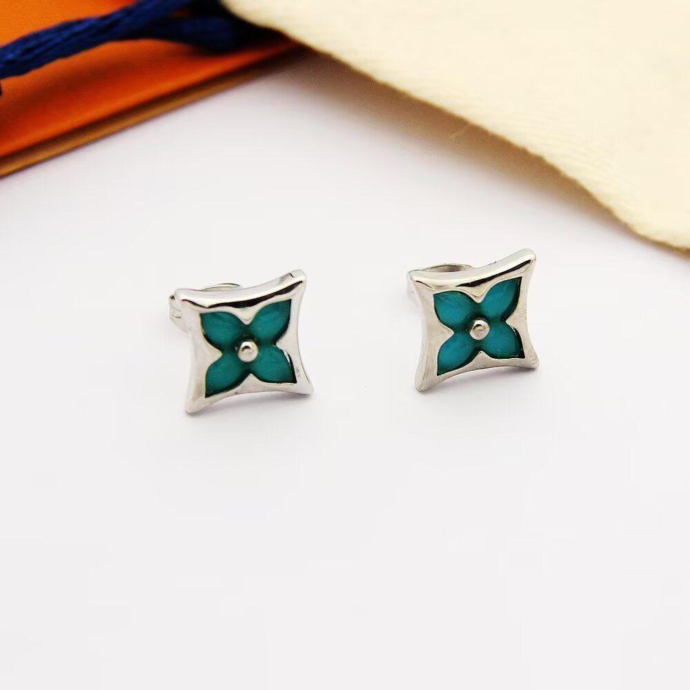 Louis Vuitton Earrings - 