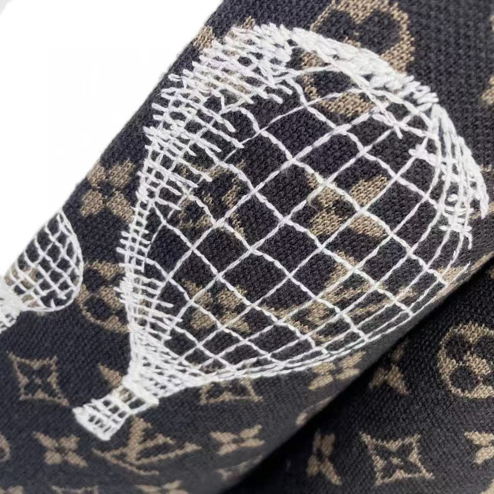 Louis Vuitton  Pullover - 