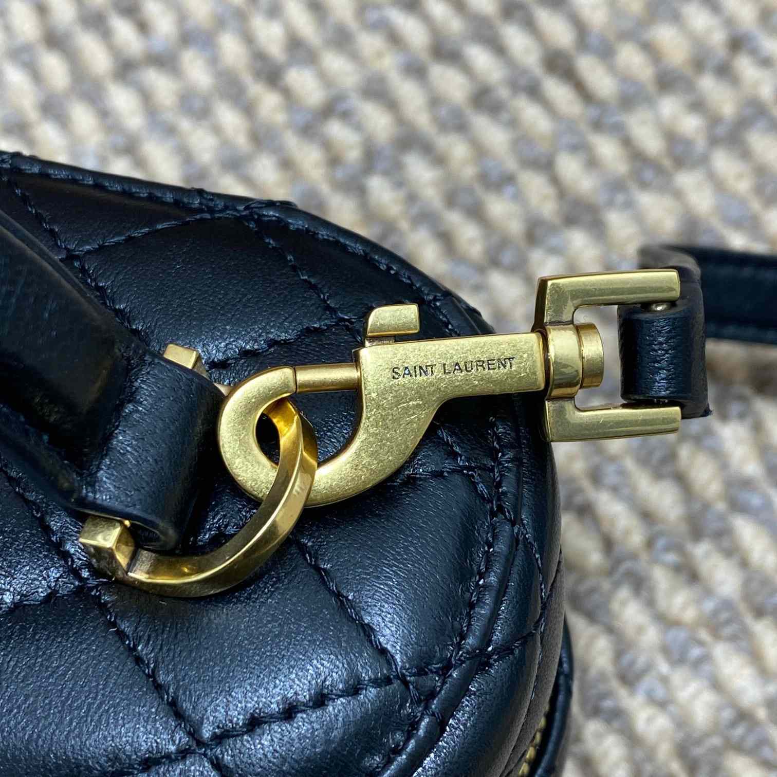 Saint Laurent Gaby Vanity Bag In Lambskin - 