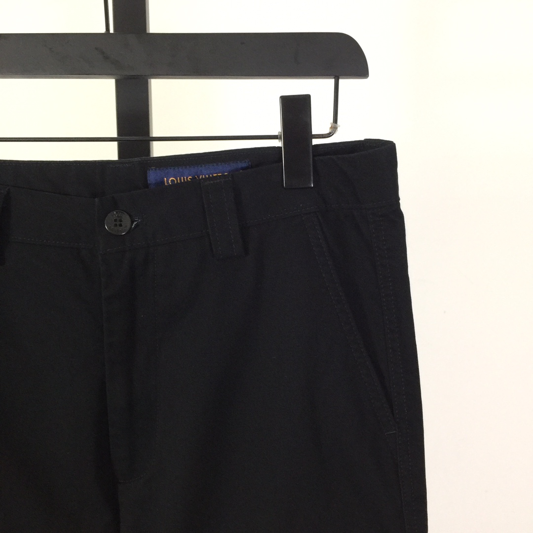 Louis Vuitton Signature Cotton Cargo Pants  1AFJ90 - 