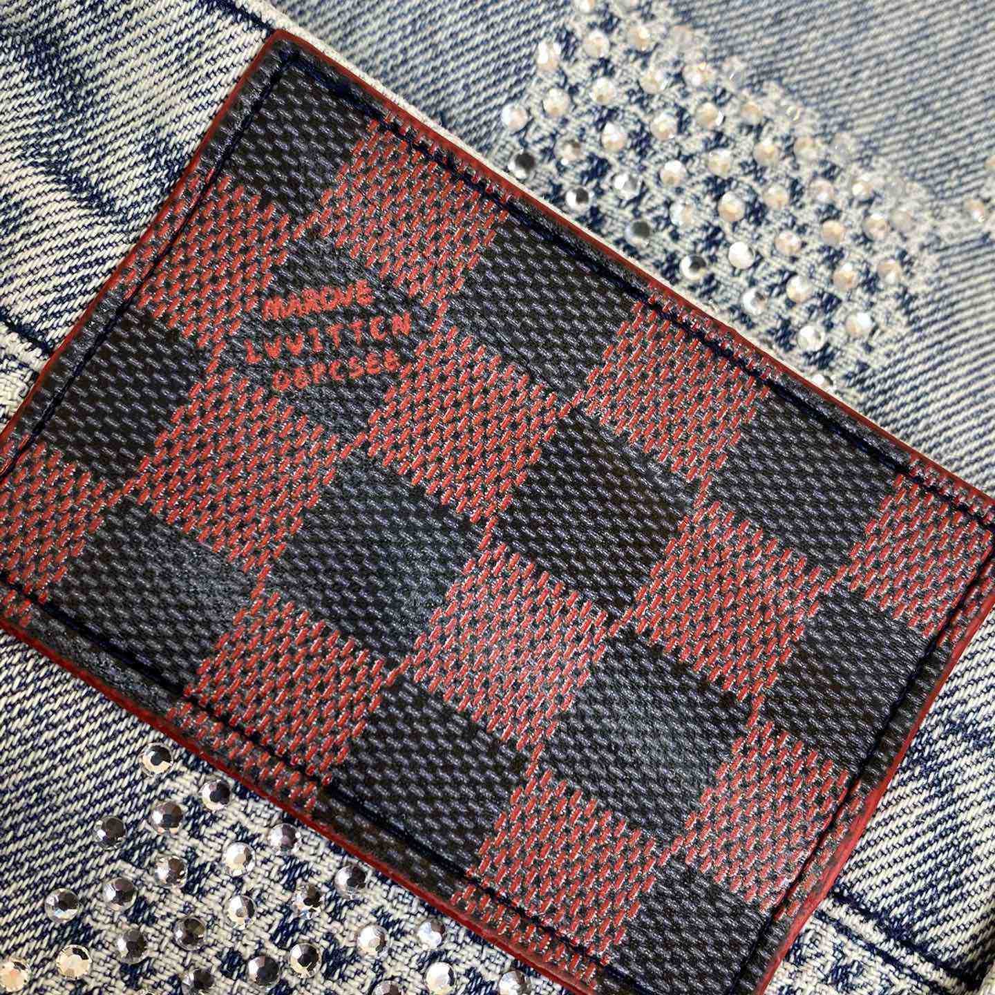 Louis Vuitton Damier Jean With Crystal - 